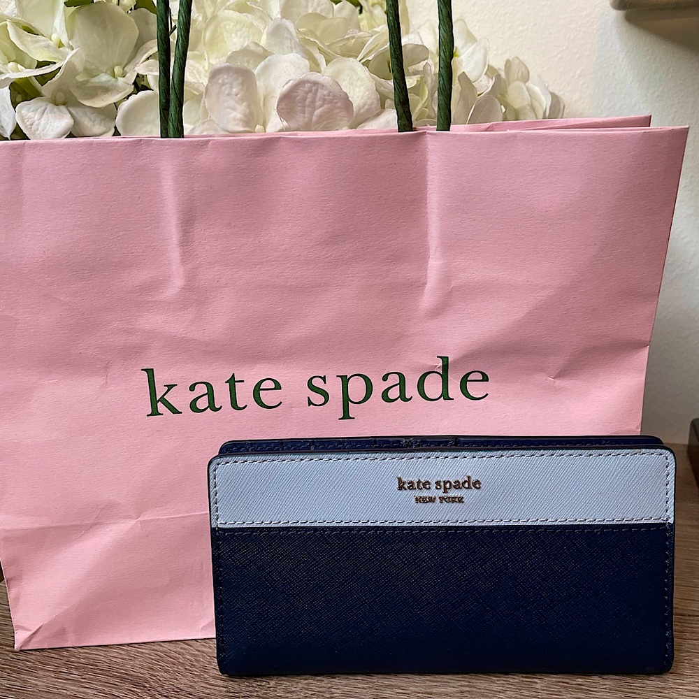 Kate Spade ♠️ Large Slim Bifold Wallet (Blue)